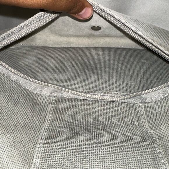 Valentina Gray Leather Large Crossbody Handbag Minimalist Casual Statement Basic - Picture 10 of 10